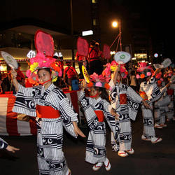 第38回千葉の親子三代夏祭り[夏祭り2013] 開催中